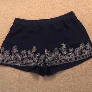 shorts size medium